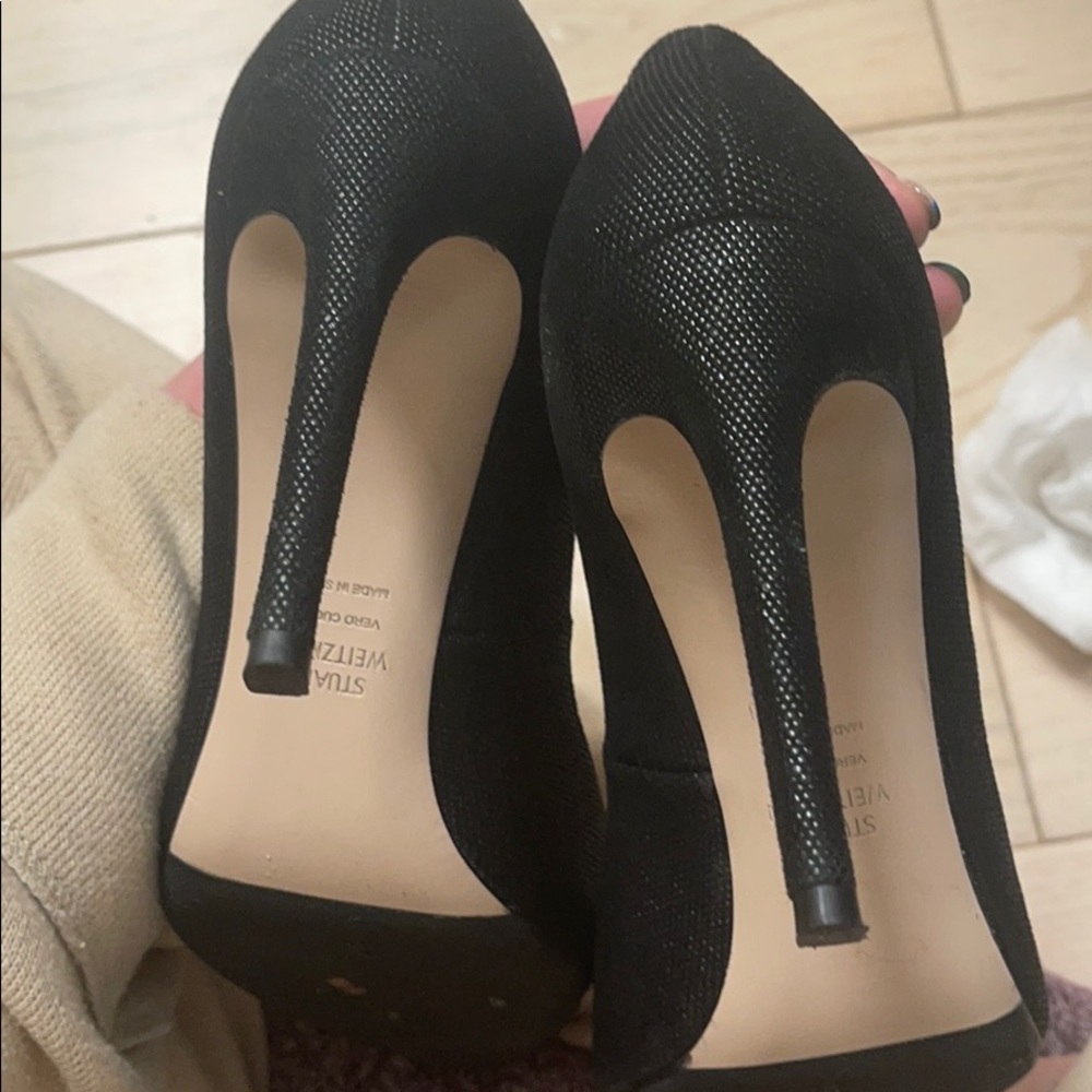 Perfect Condition Stuart Weitzman Pumps! - image 6